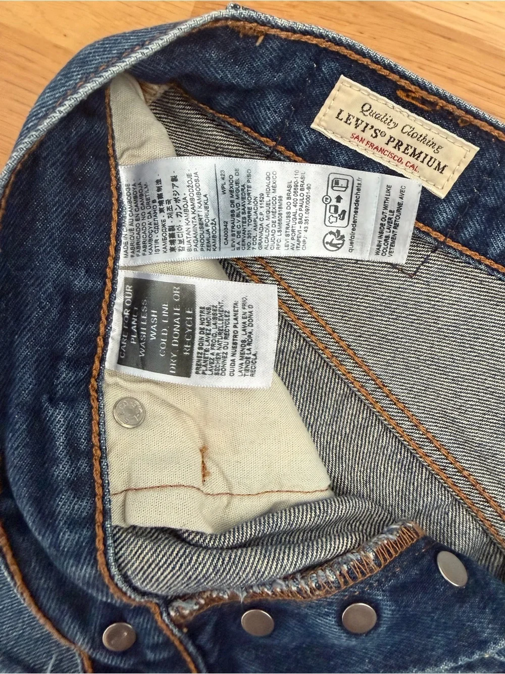 Levi's Women's Dark Blue 501 Denim Shorts